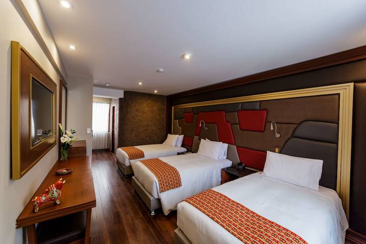 Room 17 of 46
