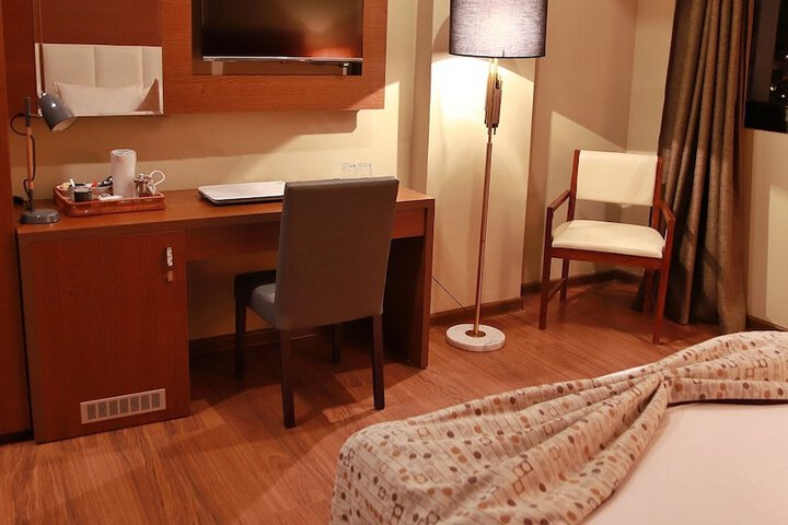 Room 7 of 23