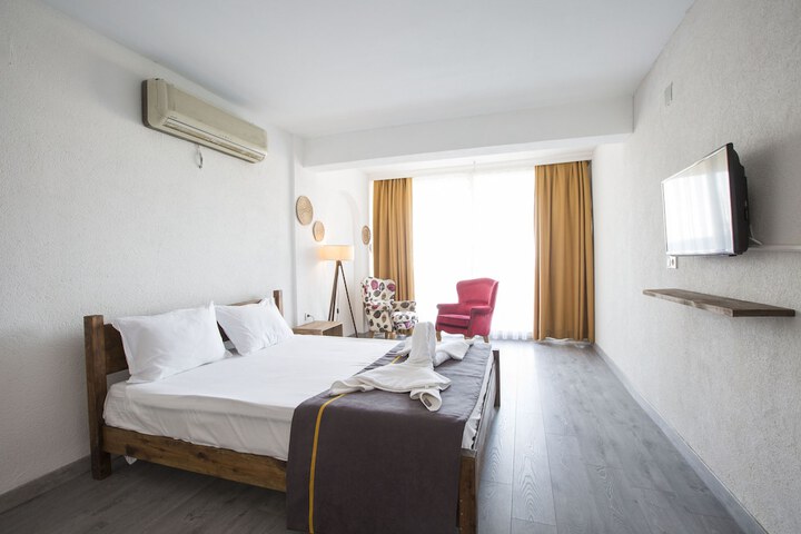 Room 26 of 70