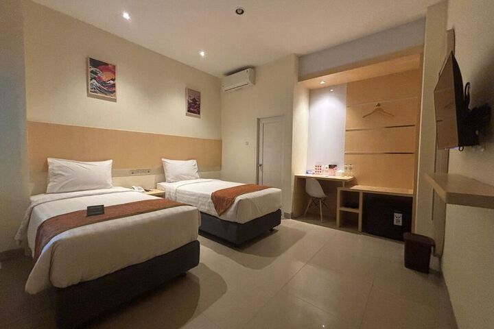 Room 55 of 85