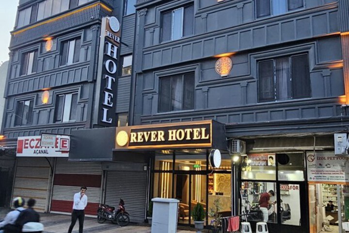 Hotel 39 of 39