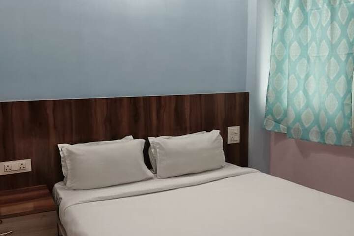 Room 7 of 20