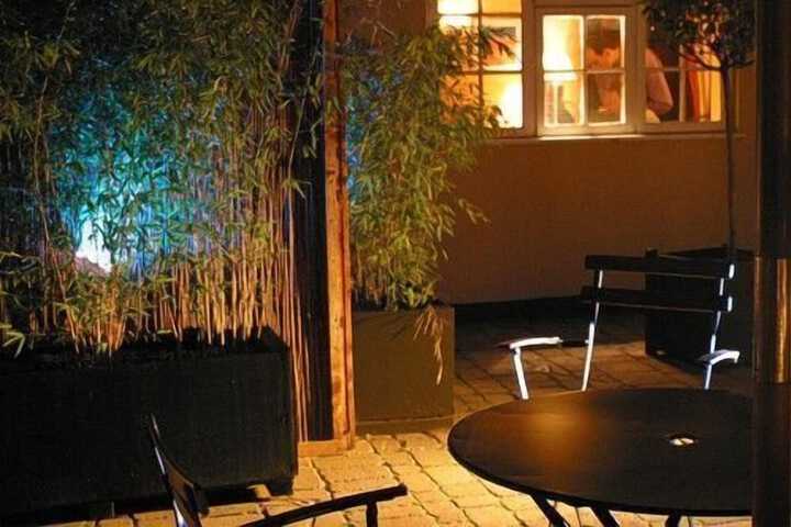 Terrace/Patio 75 of 77