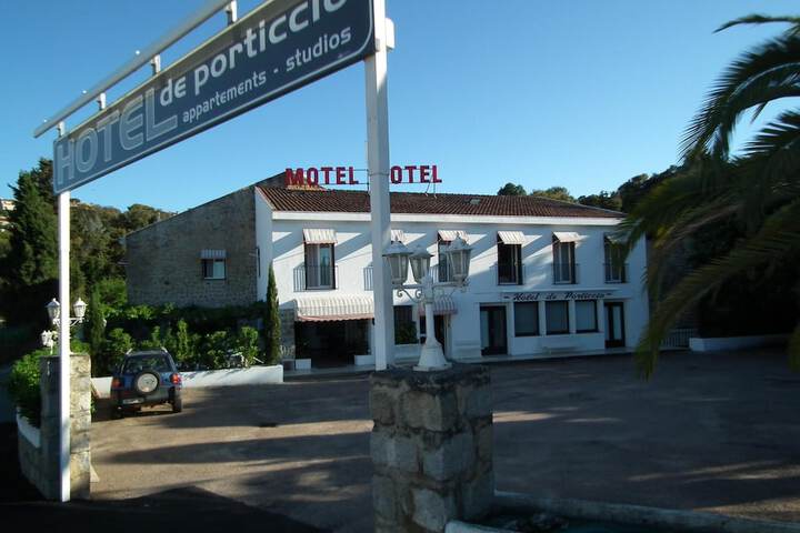Hotel 54 of 62