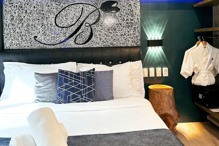 Room 41 of 80