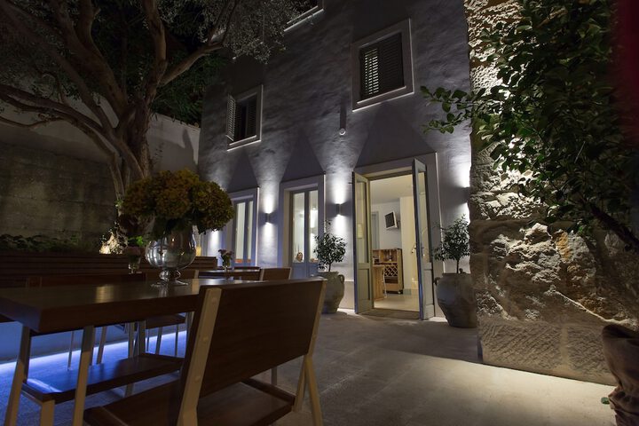 Terrace/Patio 93 of 98