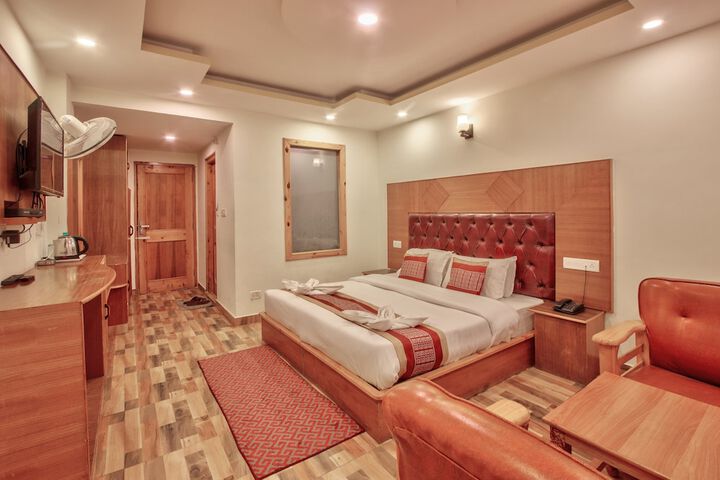 Room 11 of 23