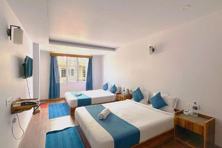 Room 5 of 23