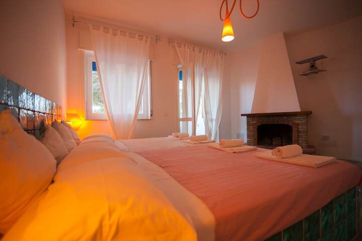 Room 49 of 92