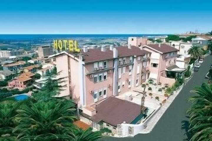 Hotel 57 of 61