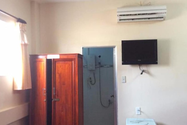 Room 7 of 20