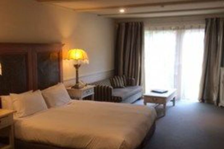 Room 37 of 70