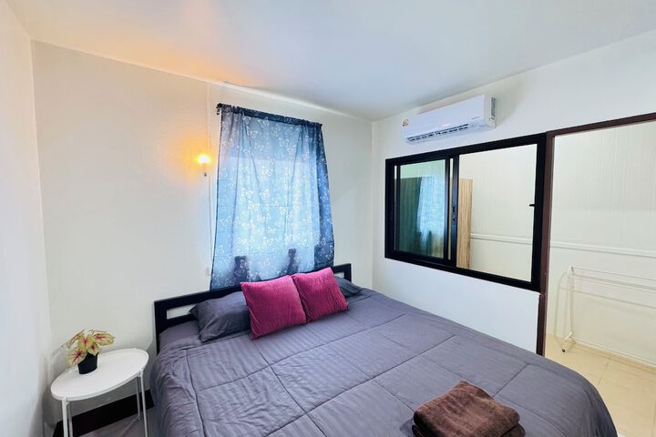 Room 12 of 21
