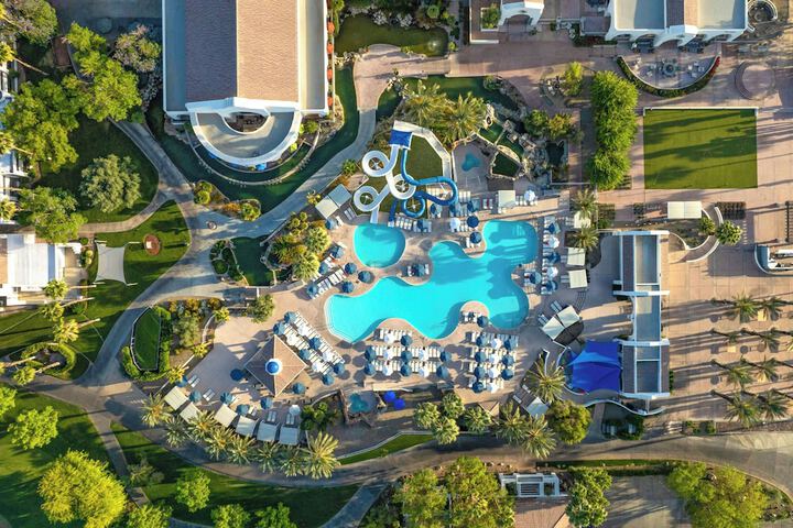 Pool 51 of 166