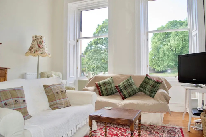 Photo of 1 Bedroom Flat in Central Edinburgh