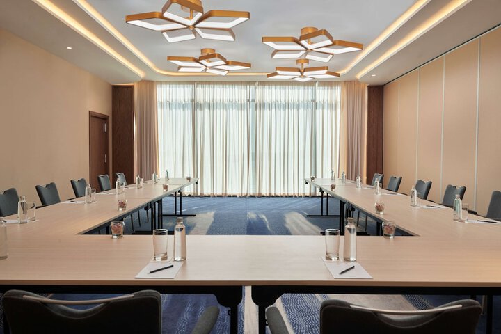 Meeting 215 of 260