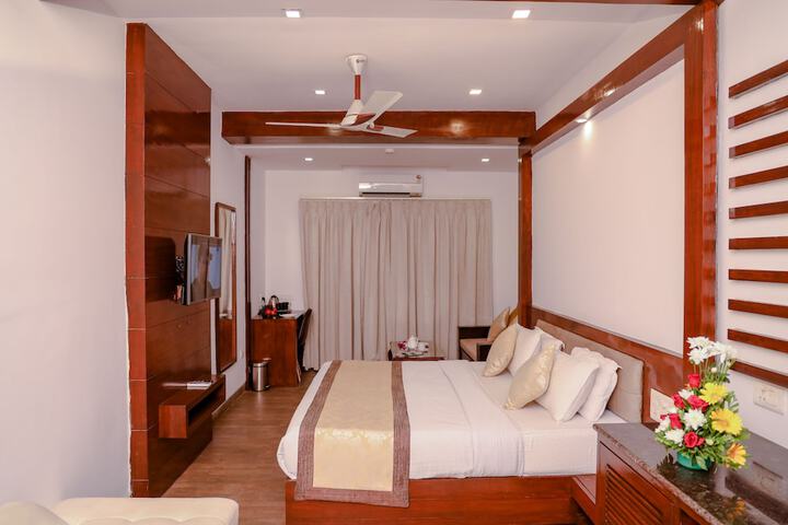 Room 8 of 47
