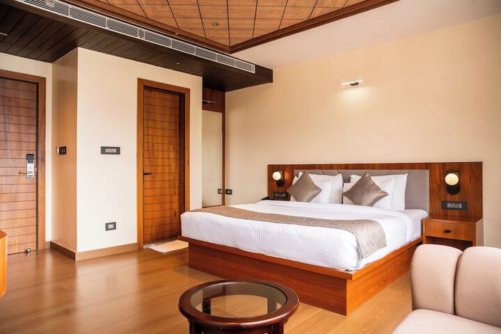 Room 19 of 41