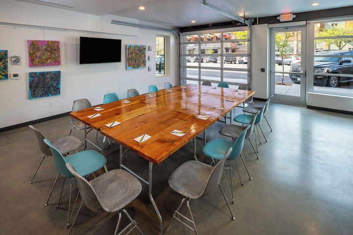 Meeting facility