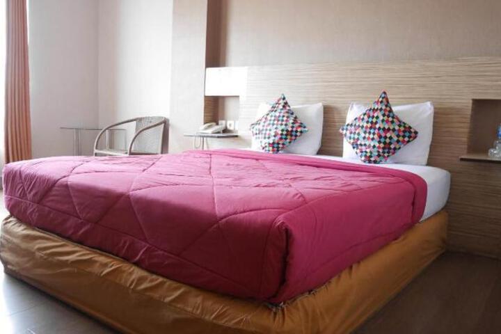 General 8 of 22