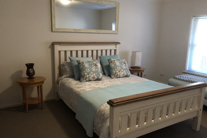 Room 2 of 55