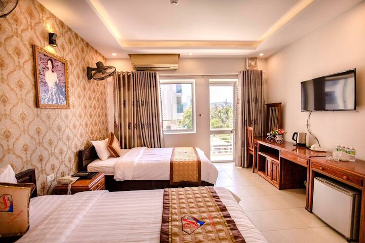 Room 5 of 41