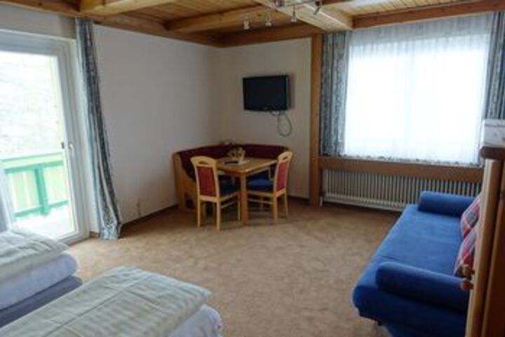 Room 16 of 47