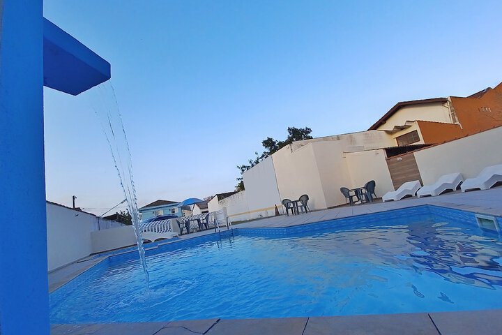 Pool 14 of 26