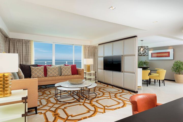 Room 25 of 265