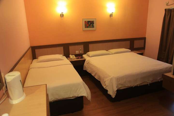Room 19 of 26