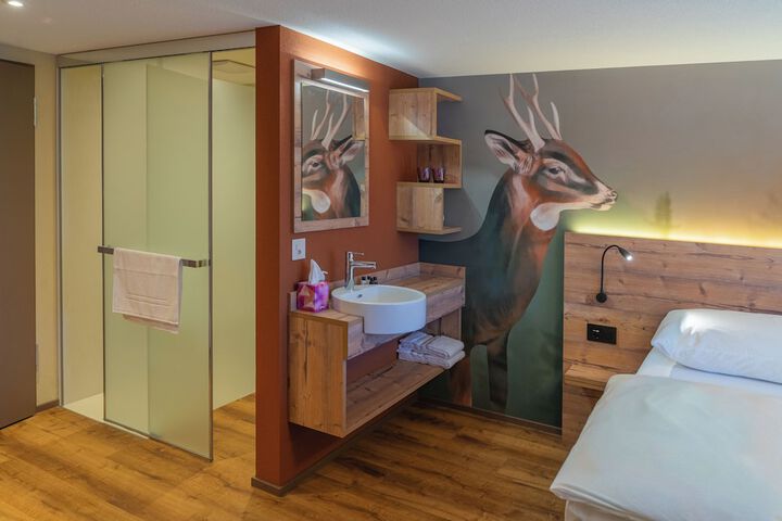 Room 40 of 125