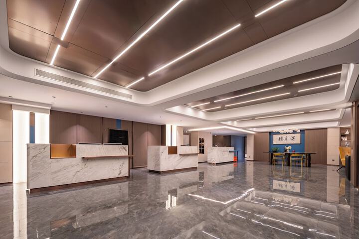 Hotel Interior 4 of 29