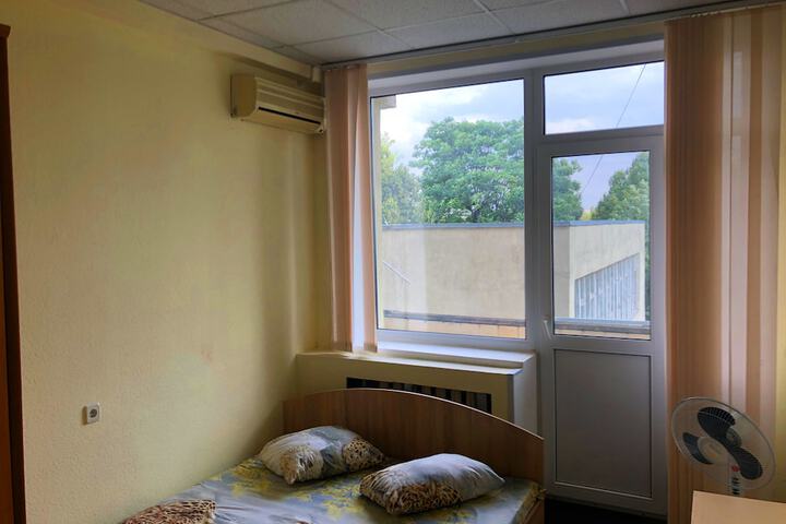 Room 22 of 47