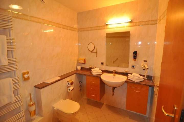 Bathroom Photo