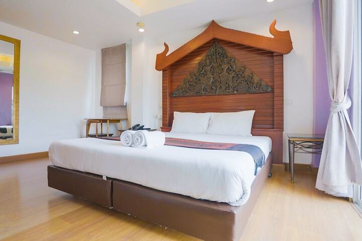Room 18 of 51