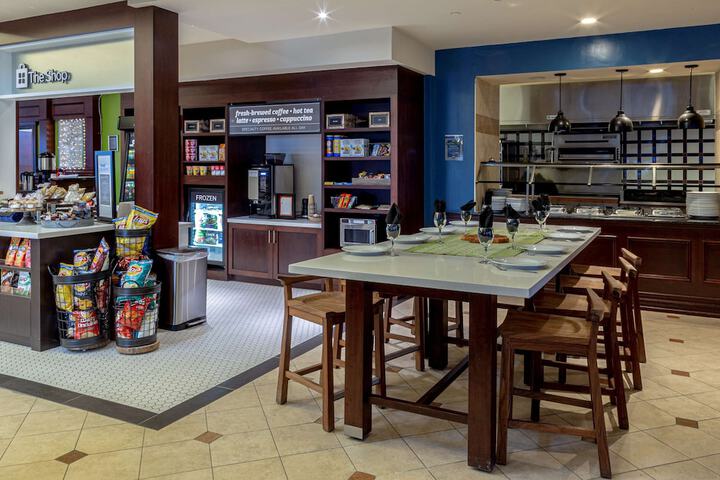 Breakfast area