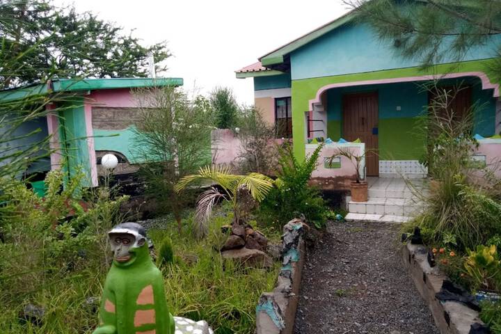 Room 3 of 18