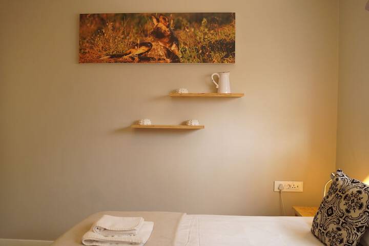 Room 5 of 113