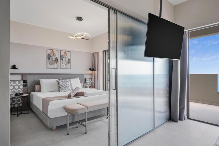 Room 61 of 190