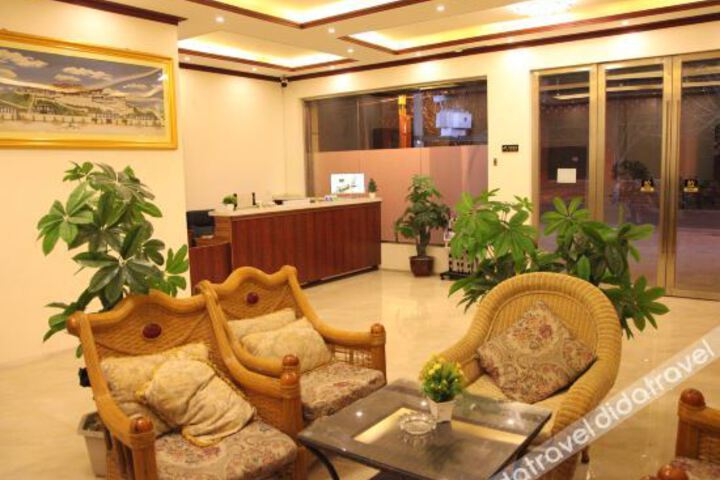 Hotel Interior 12 of 25