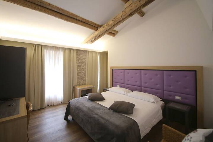 Hotel Corona in Caprino Veronese
