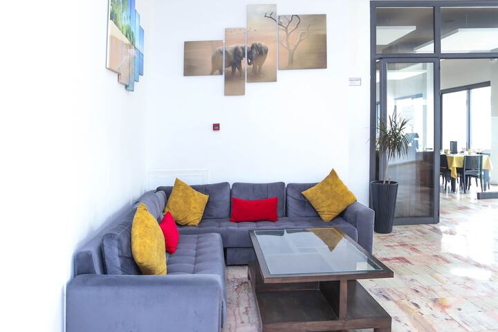 Hotel Interior 9 of 147