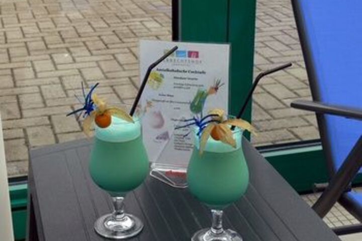 Hotel Bar