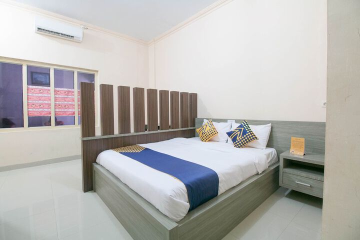 Room 19 of 34