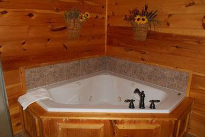Hot Tub 78 of 94