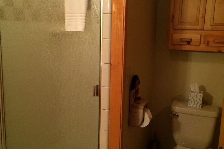 Room 21 of 35