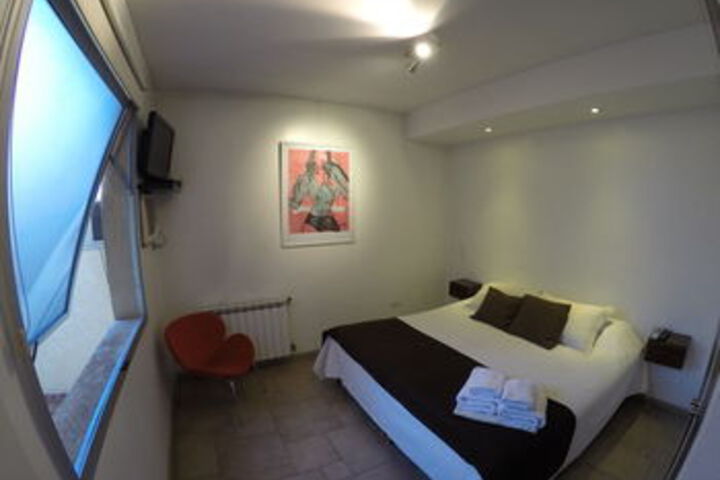 Room 19 of 64