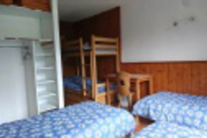 Room 185 of 216