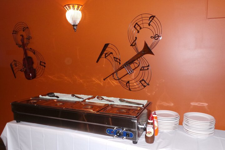 Dining 45 of 64