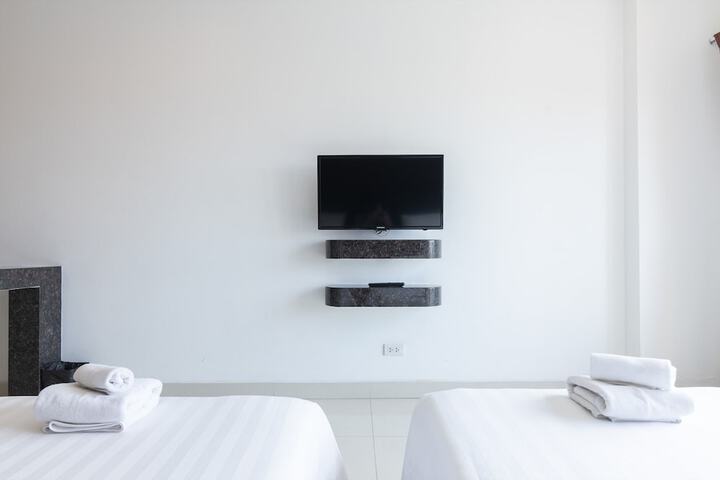 Room 62 of 140